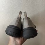 Jbu Emma Womens Size 7M Light Taupe Perforated Slip On Comfort Flats NEW Photo 4