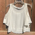 ASTR the Label cold shoulder crop top Photo 0