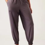Athleta NWT Savanna Jogger High-Rise Pockets Stretch Dusk Violet Purple Size 14 Photo 0