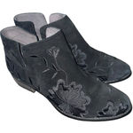 Seychelles  Lantern Women's U.S. 8.5 Ankle Bootie Black Embroidered Photo 0