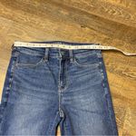 American Eagle  Hi Rise Jegging Jeans Womens Size 6 Next Level Stretch Blue Denim Photo 1