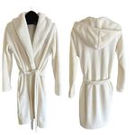 Victoria's Secret Victoria’s Secret winter white hooded robe Photo 1