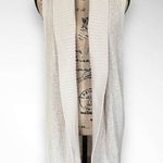 Gap  Women's Cream Sleeveless Knit Cardigan With Shawl Collar Small | EUC Photo 3