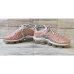 Nike  Air Vapormax Plus Bleached Coral Pink White AO4550-603 Women's‎ Size 8 Photo 3