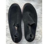 SUAVS “The Barton” Wonen’s Black Slip Photo 0