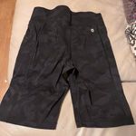 All Access  women’s camouflage biker shorts small Photo 2