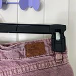 O'Neill O’Neill women’s light wash maroon denim distressed hem short shorts size 25 Photo 4