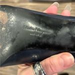 Salvatore Ferragamo  Vintage Italian Leather Pumps Size 8.5 Navy Blue Silver Logo Photo 7