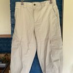 Old Navy Neutral Cream Women’s Cargo Pants Photo 6