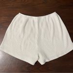 Joah Brown  CREAM IVORY HIGH
RISE PULL ON RIBBED SOFT ELASTIC SWEAT SHORTS! Photo 2