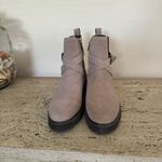 Donald Pliner NWOB Suede Lug Heel Booties CAPTAIN Photo 6
