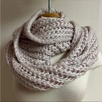 Pink infinity scarf Photo 3