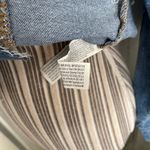 Forever 21  PLUS PREMIUM JEAN JACKET EMBROIDERED STARS RAW HEM XS Photo 9