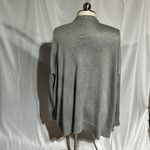 Avenue  women’s gray open cardigan with pockets size 26/28 . Photo 2