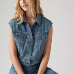 Levi's  Premium L Shrunken '90s Linen+ Denim Lightweight Vest Large Photo 0