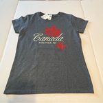 Gildan Canada Halifax NS Women Size Medium Grey Gray Maple Leaf Short Sleeve Shirt NEW Photo 5
