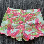 Lilly Pulitzer In The Vias Buttercup Shorts Photo 3