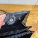 Maggie Lawrence Small Black Crossbody Bag Key Holder Card Slots Photo 4