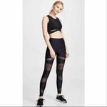 Onzie  High Rise Bondage Legging Size small Photo 4