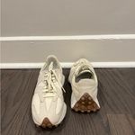 New Balance  Women’s 327 Shoes Photo 5