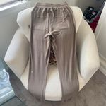 Alo Yoga  brown cotton fleece tie front joggers Photo 2