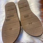Olivia Miller  white sandals size 9. NWOT Photo 2