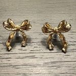 Amazon Bow Earrings Photo 0