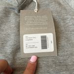 Everlane  sweatshirt Photo 5