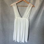 Eberjay Eberjey Sara Grand Ivory Chemise Lace trim Nightgown V-Neck Size Small Coquette Photo 2