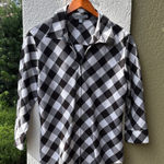 Foxcroft  Wrinkle Free Shaped Fit Buffalo Checkered Shirt Photo 0