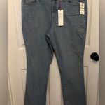 Style & Co  Women’s Medium Wash Curvy Modern Boot Cut Jeans Size 14 NEW Photo 0