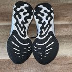 Nike  Womens React Infinity Run FK 2 Oreo Sneaker Shoes Black White Size 7.5‎ Photo 9