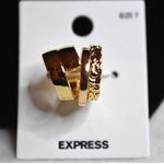 EXPRESS NWT  3 Ring Set Gold Tone Sizes 6 & 7 Unisex Casual Stackable Rings Photo 1