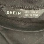 SheIn  Future is In Your Hands Black Cropped Boxy Short Sleeves Womens TShirt M Photo 3