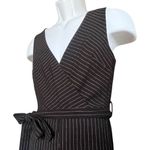 Chelsea28 Womens Black & White Pintstripe Faux Wrap Sleeveless Jumpsuit - Sz XS Photo 2