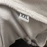 Super Soft Leopard Print Sweatshirt White Size XXL Photo 4