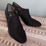 Bandolino  Black Comfort Ankle Bootie Heels Shooties 7.5 Photo 0