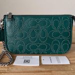 Coach Nolita 19 Photo 1