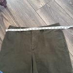 Ralph Lauren Lauren  Dark Green Women's Bermudas Photo 6