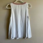 Gianni Bini  White Sleeveless Tank with Aztec print sz S Photo 1