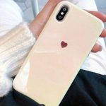 NEW iPhone 11/Pro/Max Heart Case White Photo 0