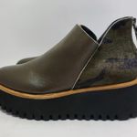 All Black Flatform Jungle Tread Womens Leather Camo Print Slip On Boots Size 38 Green Photo 2