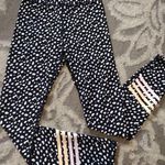 White Fox Boutique Sarah’s day by white fox active Leggings Photo 0