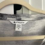 Athleta  Short Sleeve Breezy Scoop V Neck Tee Shirt Black White Photo 2