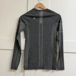 FIGS  Salta Seamless Longsleeve Underscrub in Graphite, Size X-Small Photo 7