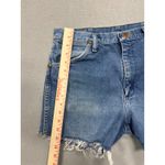 Wrangler  Womens Blue Denim Cutoff Shorts Distressed Frayed Hem Size 34x30 Photo 8