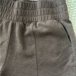 Yogalicious Scuba Zuri Shorts Photo 4