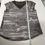Lululemon  For The Run Short Sleeve Size 4 Photo 5