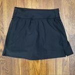 Old Navy  Active PowerSoft Extra High-Rise Skort Sz M Black Photo 1