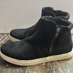 IZOD Womens Mila Black Faux Suede Pull-On Boot Sneaker Ankle Bootie Size 8 Photo 0